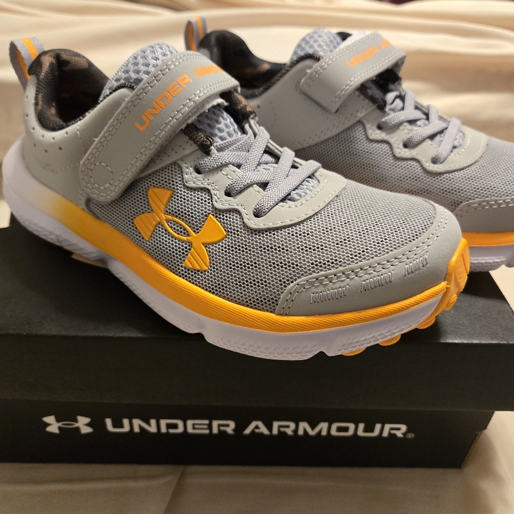 Under Armour Kids Gray and Orange Shoes